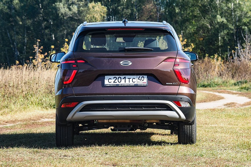 Электронные системы и панорамная крыша: изучаем комплектации Solaris HC