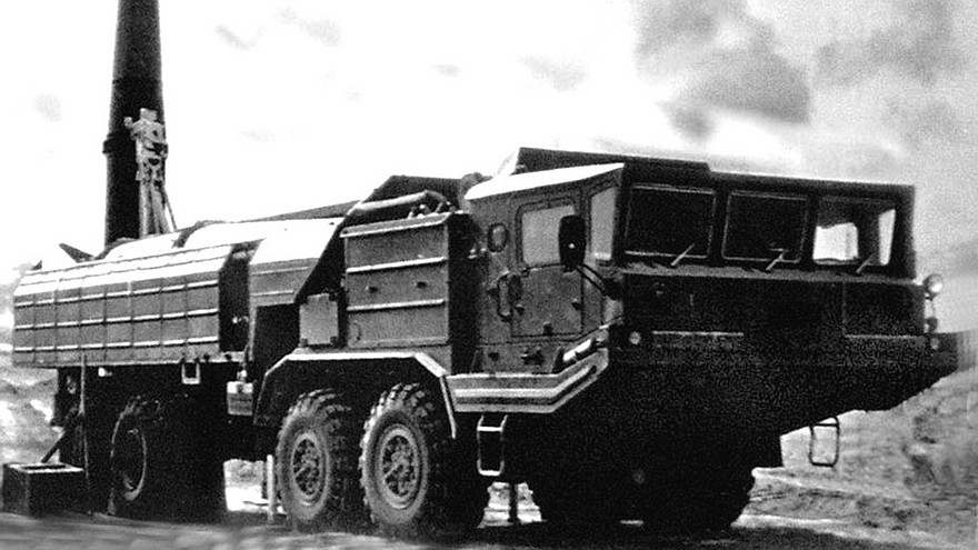 Макетная пусковая установка Бр-1555-1 на шасси БАЗ-69501. 1991 год