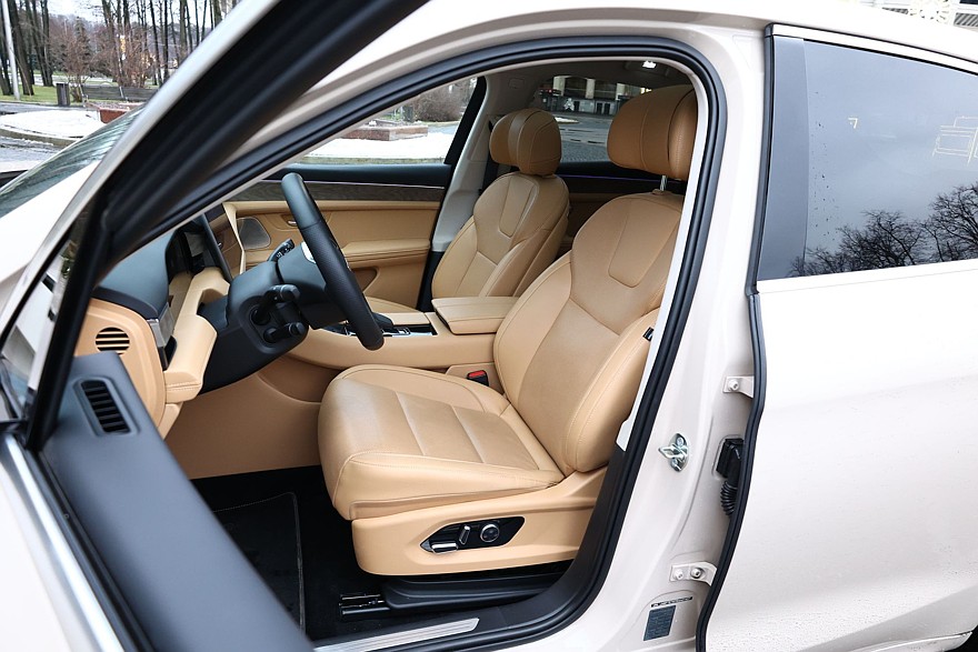 Выбираем кроссовер для дальних поездок: батарея, зарядка и запас хода от 1000 км