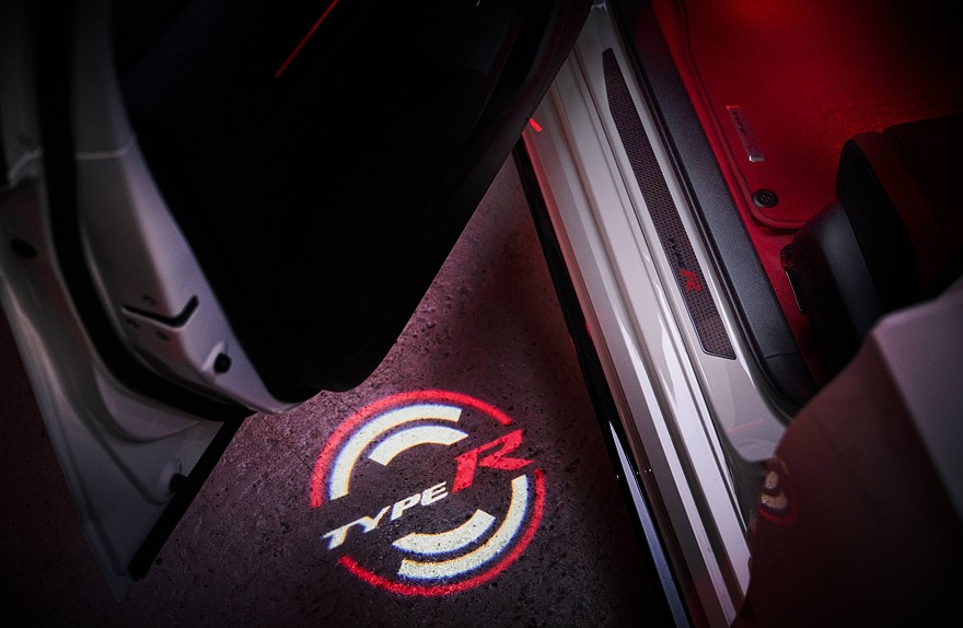 Honda Civic Type R прощается с Европой спецверсией Ultimate Edition
