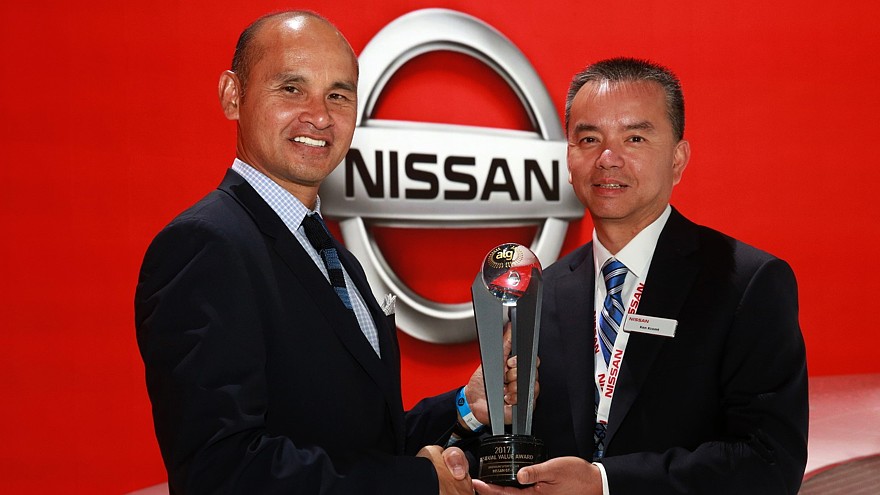 Награждение Nissan в конкурсе ALG Residual Value Awards