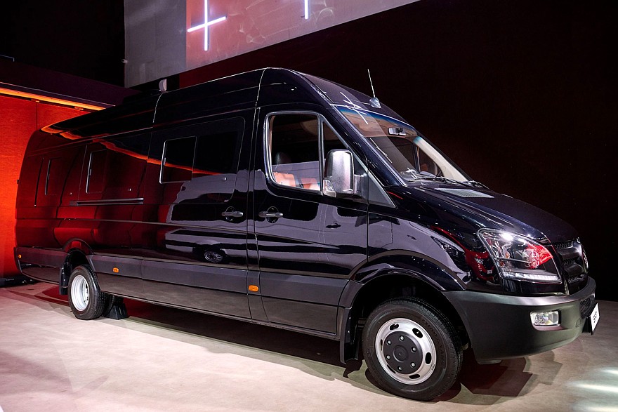 На фото: Sollers SF7