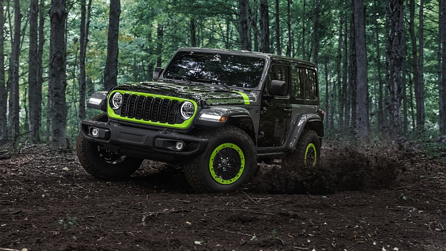 На фото: Jeep Wrangler Switchback