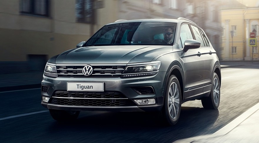 На фото: Volkswagen Tiguan второго поколения