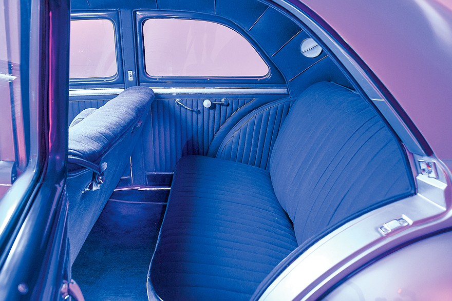 Фото: classicandsportscar.com