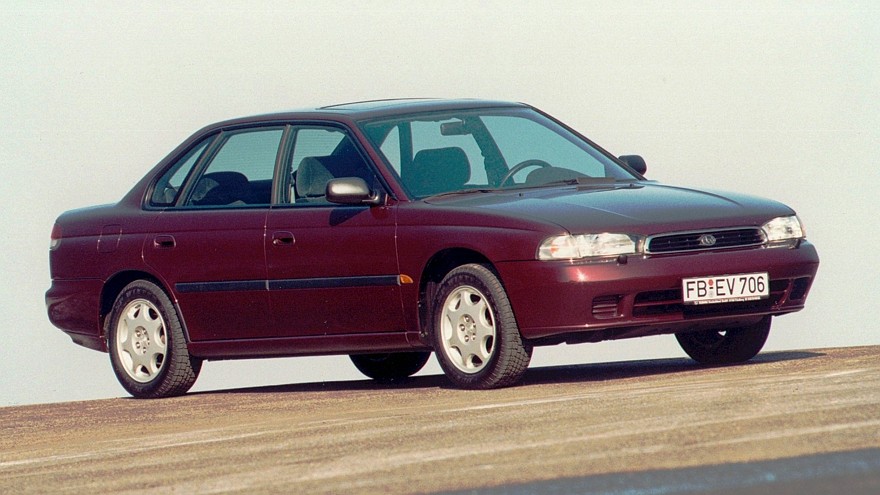 На фото: Subaru Legacy (BD) '1994–98
