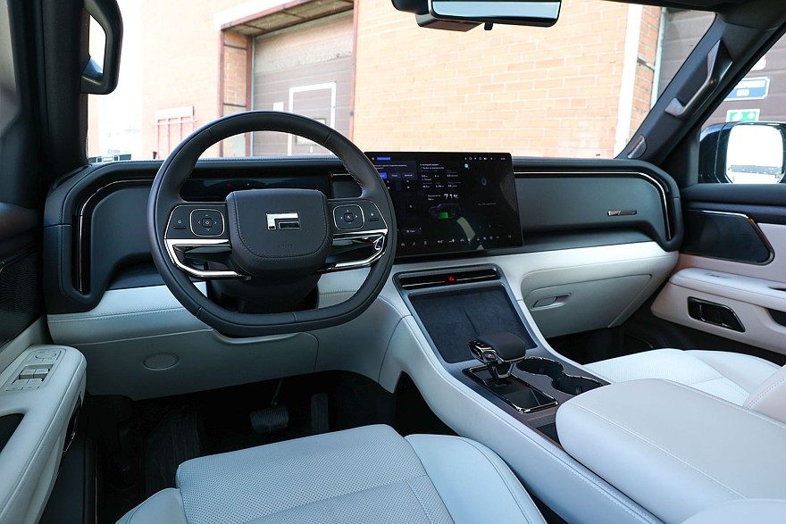 Выбираем кроссовер для дальних поездок: батарея, зарядка и запас хода от 1000 км