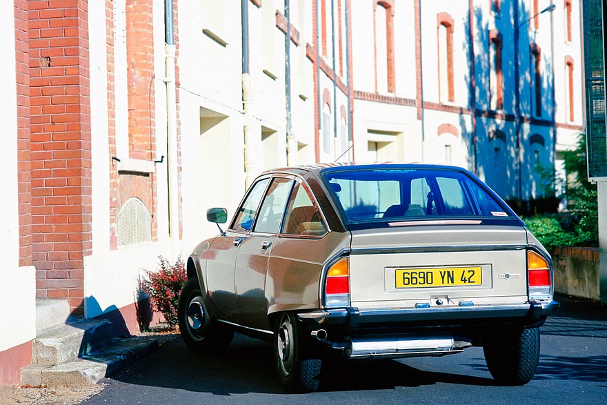 Citroën GS Birotor (1973–1975). Произведено 32 штуки в 1973 году, 811 штук — в 1974-м и всего 4 штуки в 1975 году