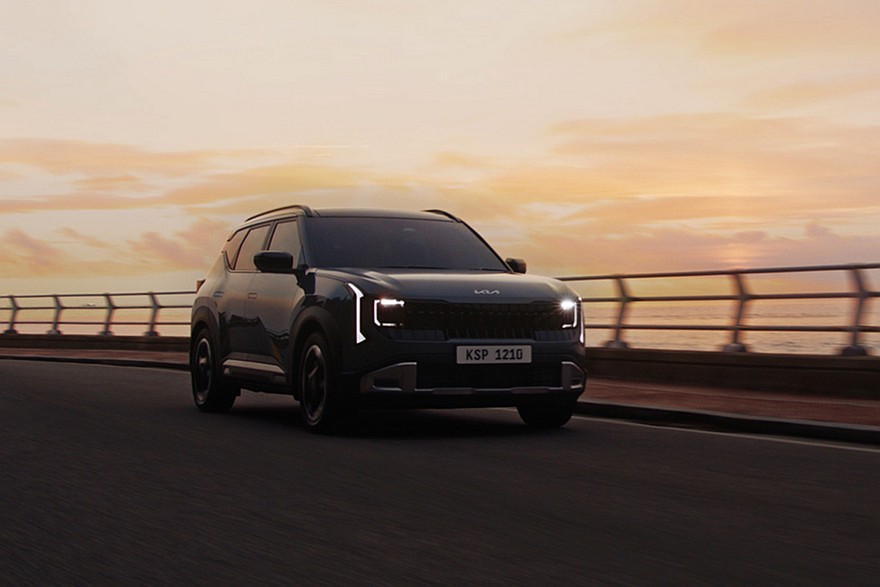 Кроссовер Kia Seltos нового поколения: больше и агрессивнее, есть гибрид и дизель