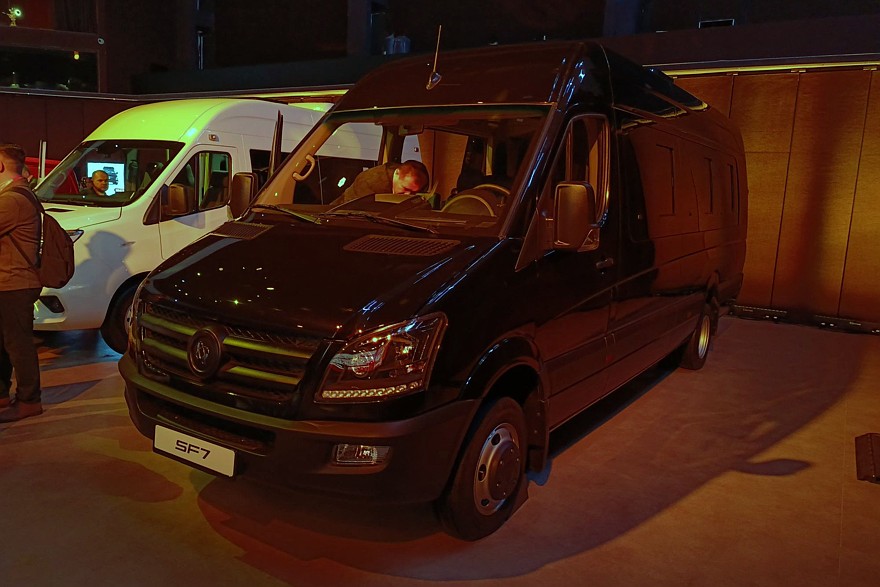 На фото: Sollers SF7