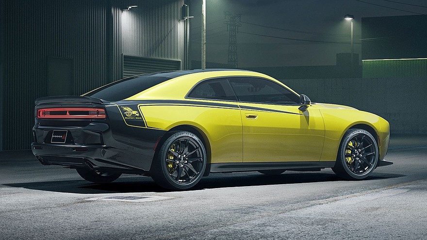 «Пчёлка» вернулась и готова всех покусать: представлен новый Dodge Charger Super Bee