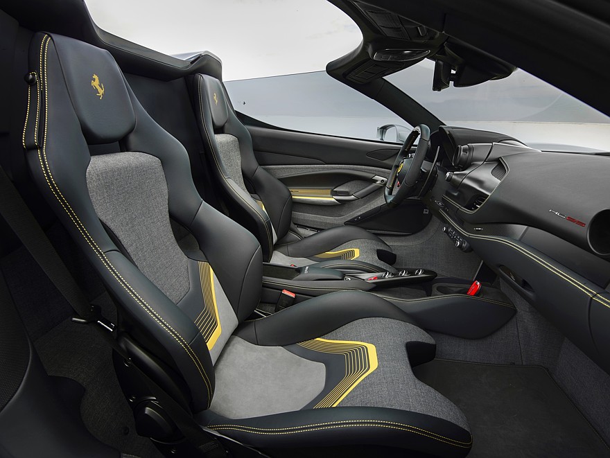 Ferrari HC25: очень интересный вариант дизайна для ушедшего Ferrari F8 Spider