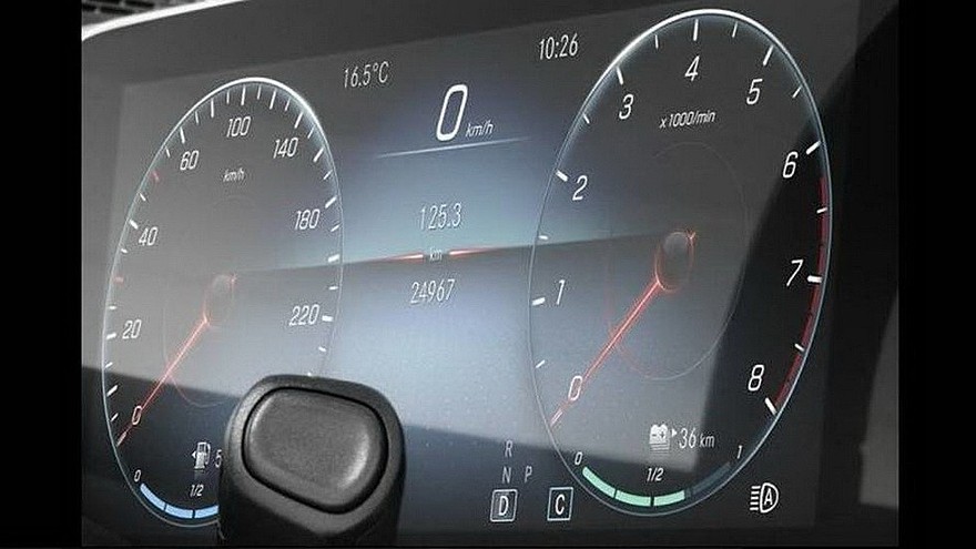 Приборная панель Mercedes-Benz A-Class 2018