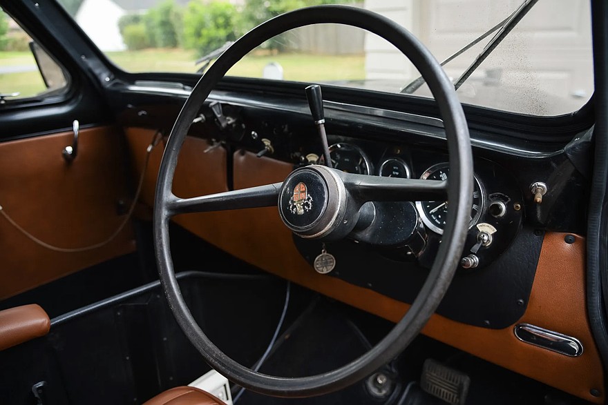Фото: bringatrailer.com