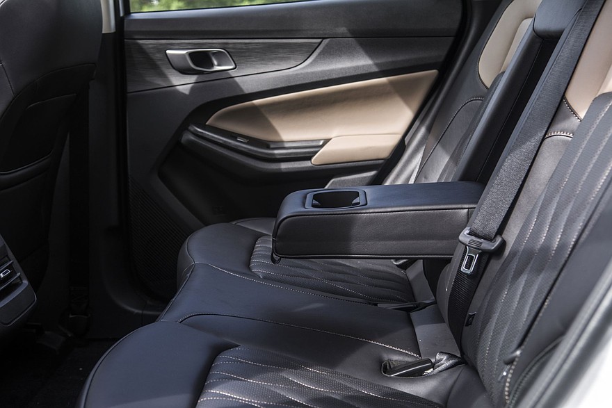 5 причин покупать и не покупать Changan CS55 Plus