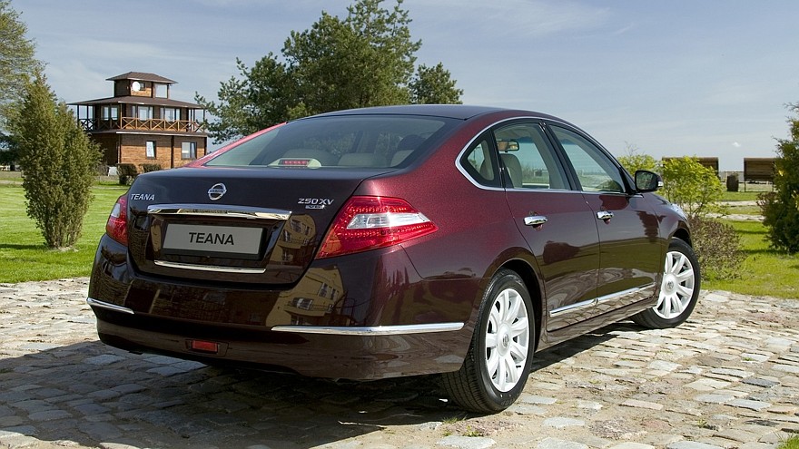 На фото: Nissan Teana (J32) '2008–11