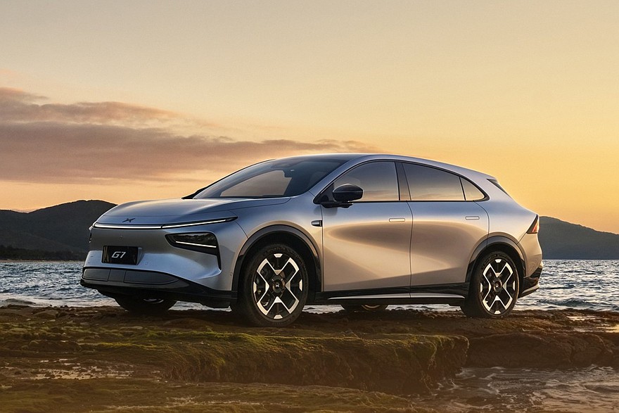 Электрический Xpeng G7