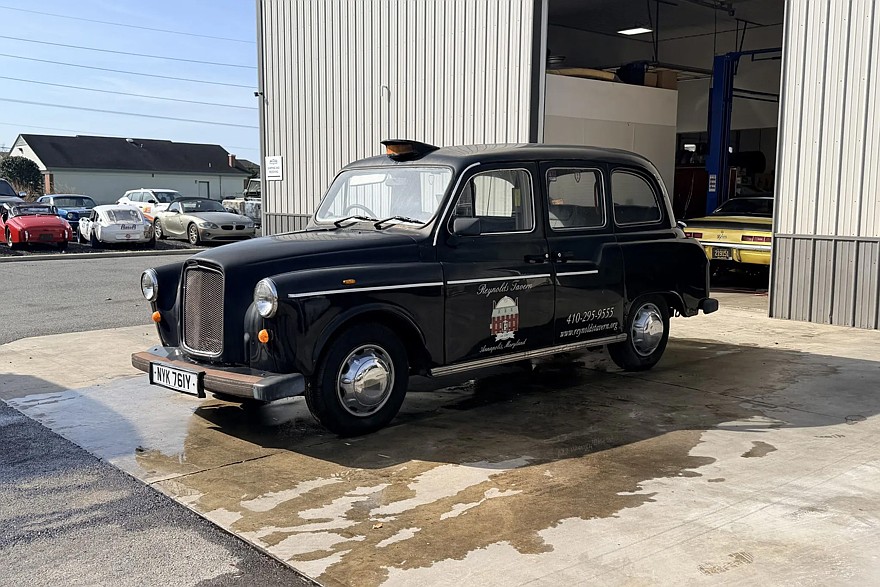 LTI Fairway, Фото: bringatrailer.com