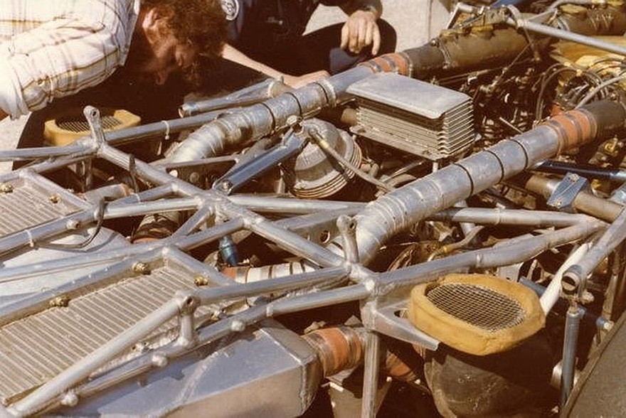 Как Porsche 917 завоевал Can-Am: машина, которую было сложнее обуздать, чем построить