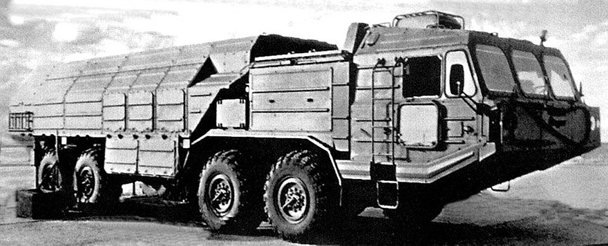 Пусковая установка 9П76 тактического комплекса «Искандер». 1992 год