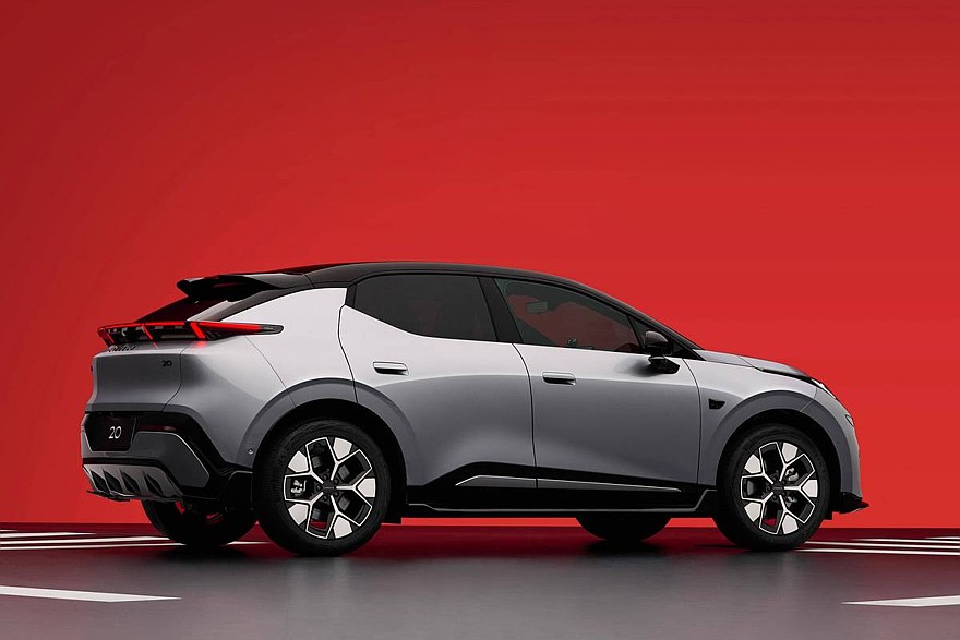 Lynk & Co 20 со спорт-пакетом