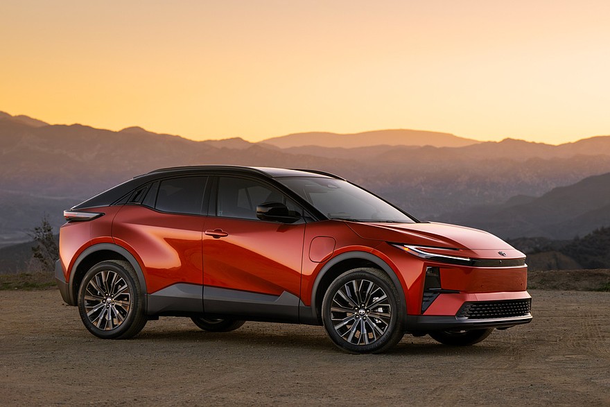 Toyota C-HR, комплектация XSE