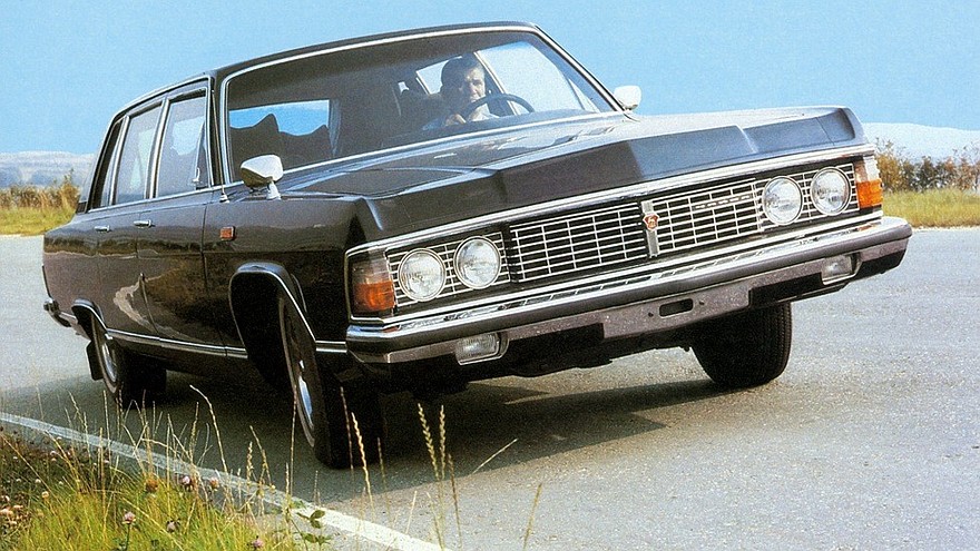 На фото: ГАЗ-14 Чайка '1976–89