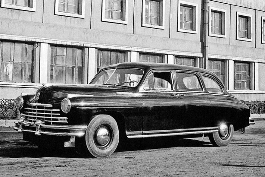 Первый лимузин из Горького: история разработки и судьба ЗИМ ГАЗ-12