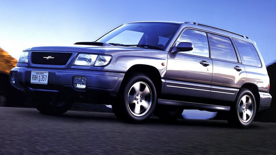 На фото: Subaru Forester Turbo '1997–2000