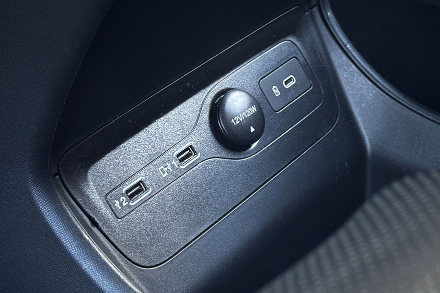 Световое шоу и режим SPA: тест-драйв GAC M8