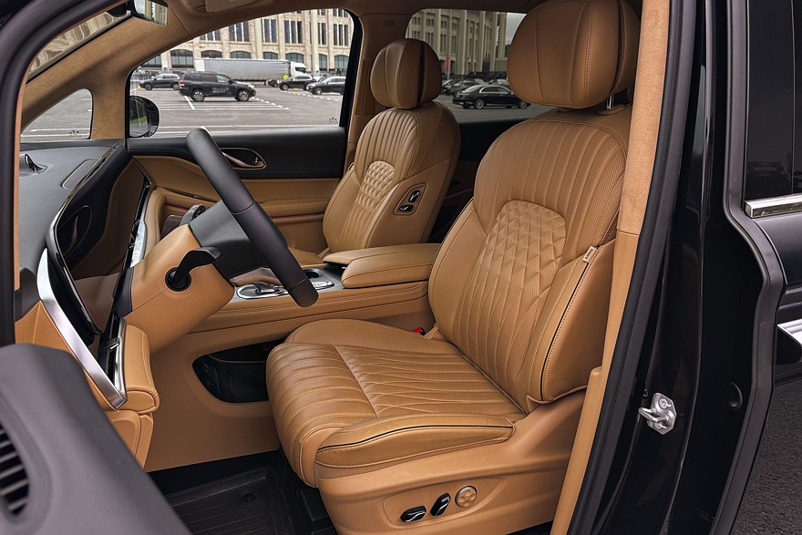 У нас есть премиальный минивэн дома: тест-драйв Voyah Dream