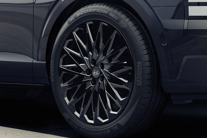 Hyundai Palisade Black Ink