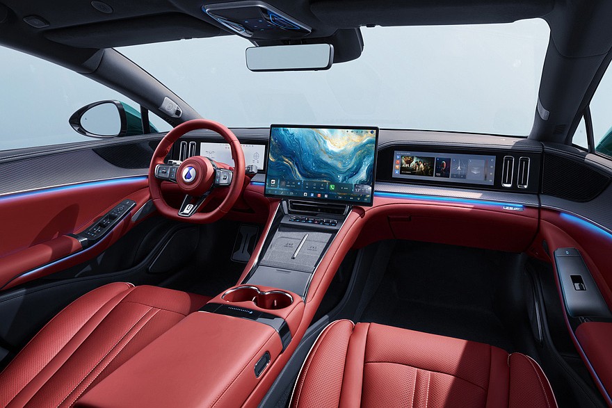 Обновленный Denza Z9 GT