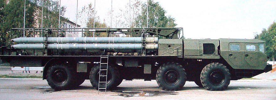 Заряжающая машина 9Т234-2 с запасом из 12 снарядов (из проспекта «Росвооружение»)