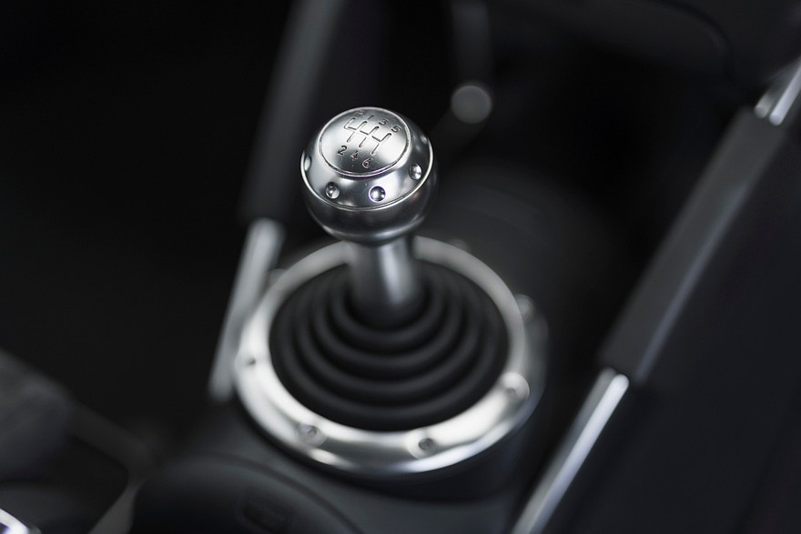 Четыре кольца эгоиста: как появилась Audi TT и как она опозорилась на автобанах