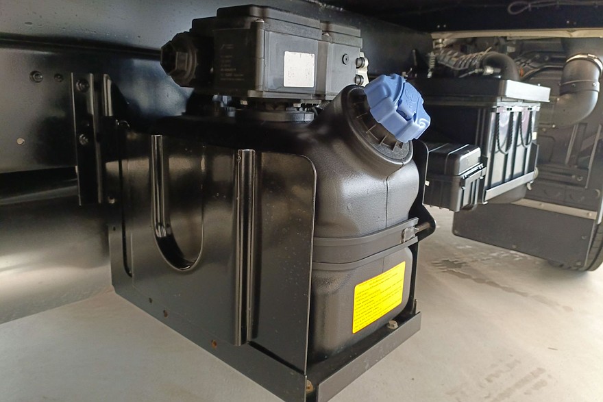 Пресс-масленки, «камень» и матрасик: тест-драйв Forland 8