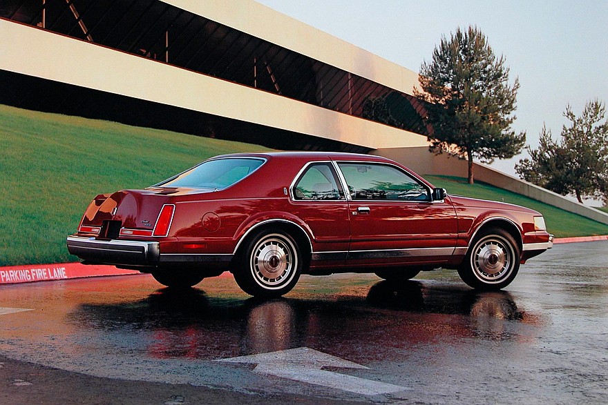 Lincoln Mark VII (1984-1992)