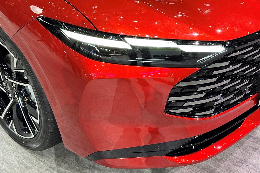 Обновлённый Ford Mondeo для Китая: без двухэтажных фар и с более мощным двигателем