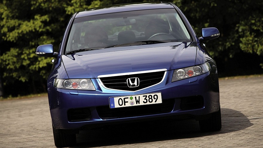 Honda Accord Sedan синий вид спереди