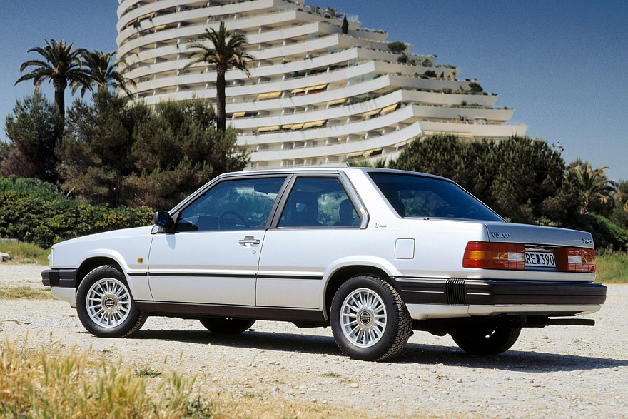 Купе несбывшихся надежд: как появился Volvo C30 и почему он провалился