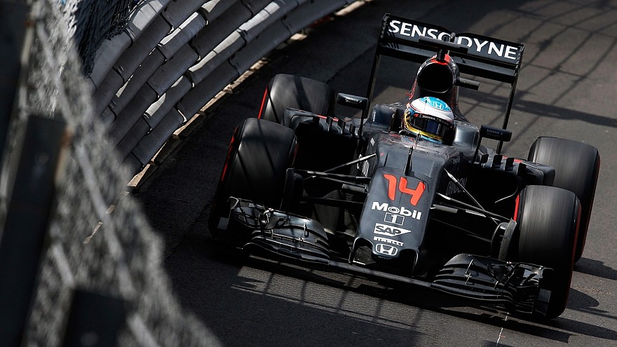 На Гран-при Канады команда McLaren может остаться без модернизированного двигателя