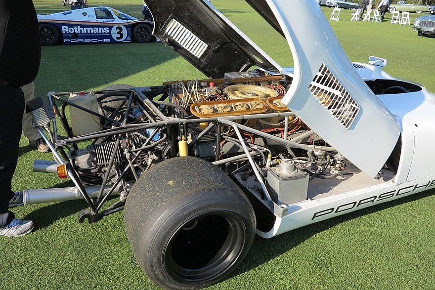 Как Porsche 917 завоевал Can-Am: машина, которую было сложнее обуздать, чем построить