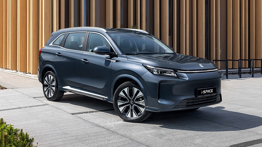 Производство моделей Evolute в РФ: теперь со сваркой и окраской кузовов