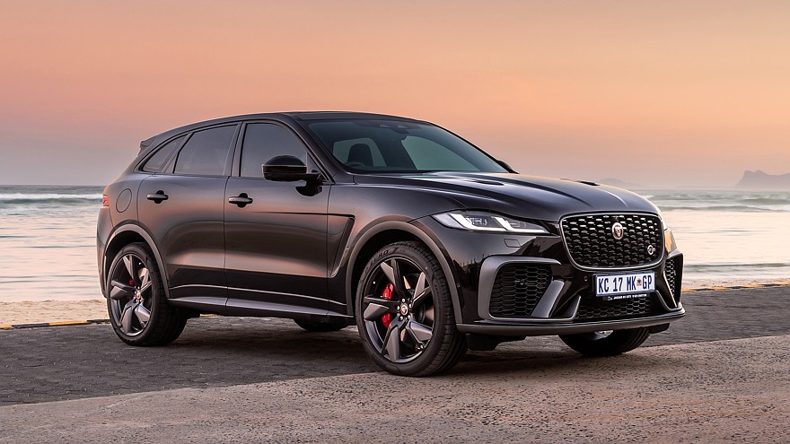 Jaguar F-Pace SVR