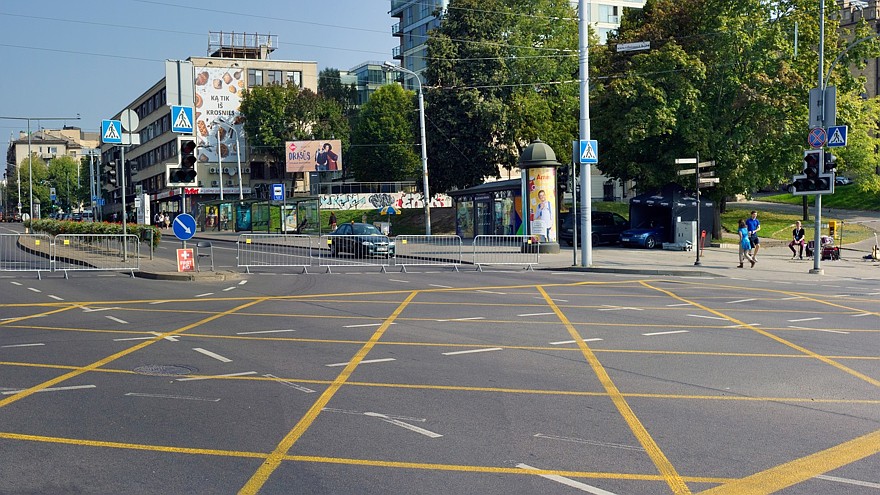 new yellow intersection marking