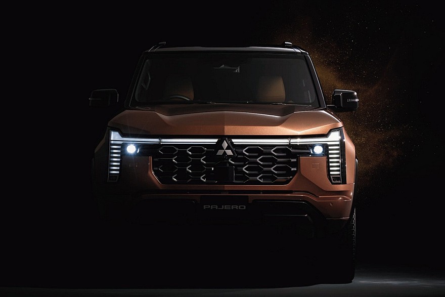 Топовый Mitsubishi Pajero для Японии