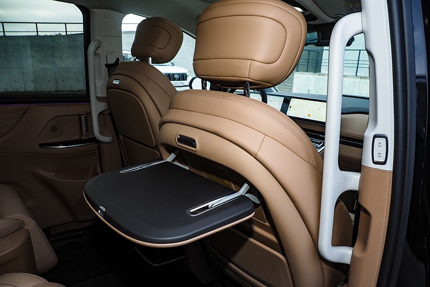 Брат из Китая приехал: тест-драйв JAC RF8