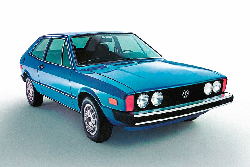 В отличие от Golf, ставшего в Америке «кроликом» (Rabbit), экспортный Scirocco сохранил своё «ветренное» имя