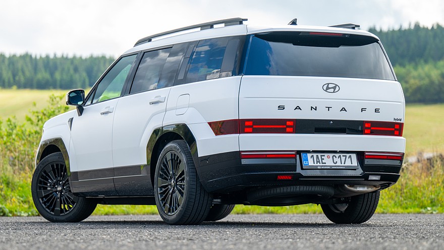 Нынешний Hyundai Santa Fe
