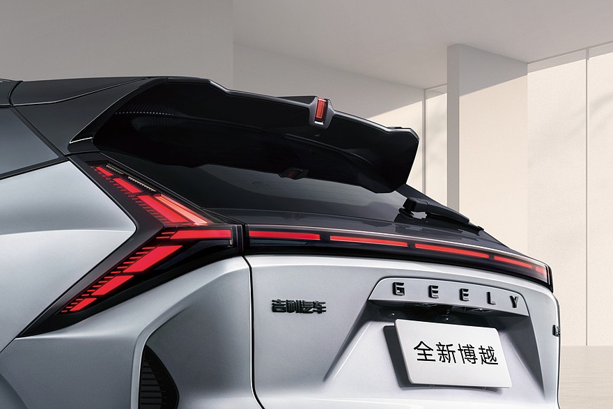 Дореформенный Geely Boyue для Китая